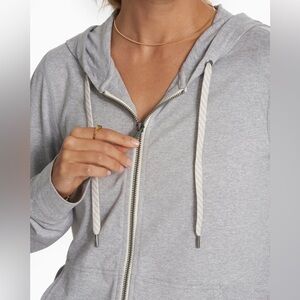 Vuori Halo Performance Hoodie